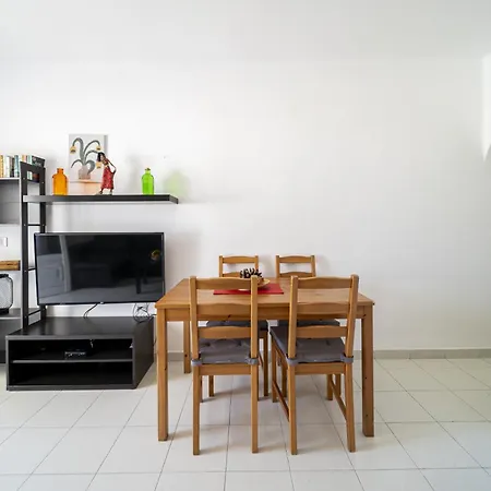 Panelos B4 By Blve Homes Apartmán