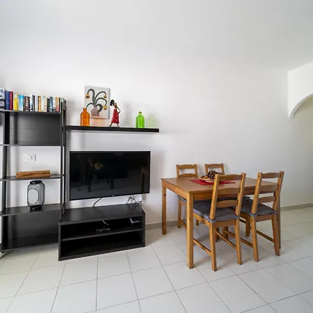 Panelos B4 By Blve Homes Apartmán